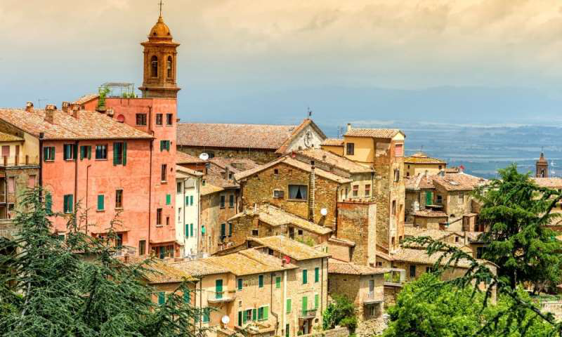 意大利高貴蒙特布查諾葡萄酒產區(qū)